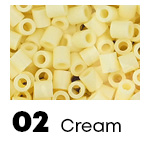Hama perler i fargen cream (nr. 02). Finn midi perler i flere størrelser – perfekt til kreative perleprosjekter hos Extra Leker.